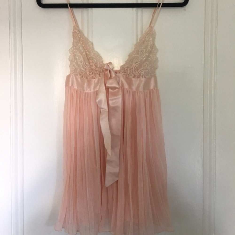 Victoria’s Secret Nighty